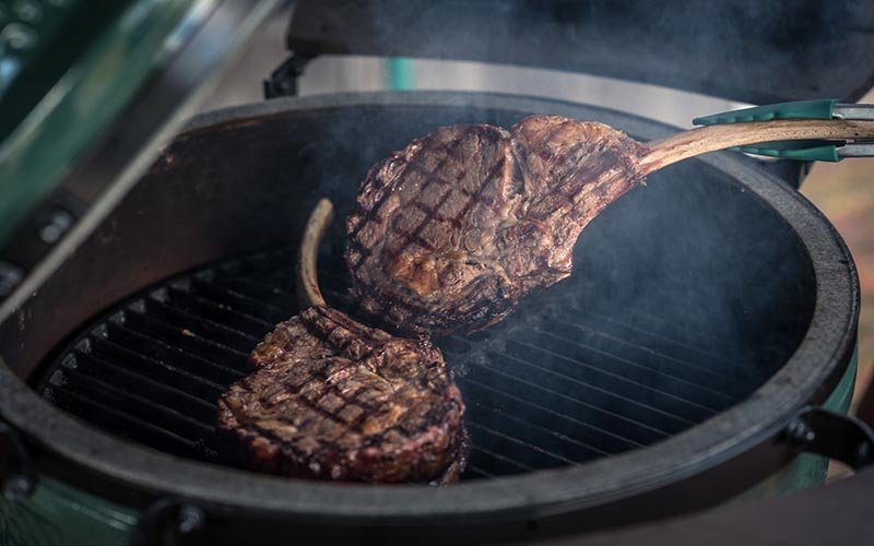 Green Egg Tomahawk Steak 2025