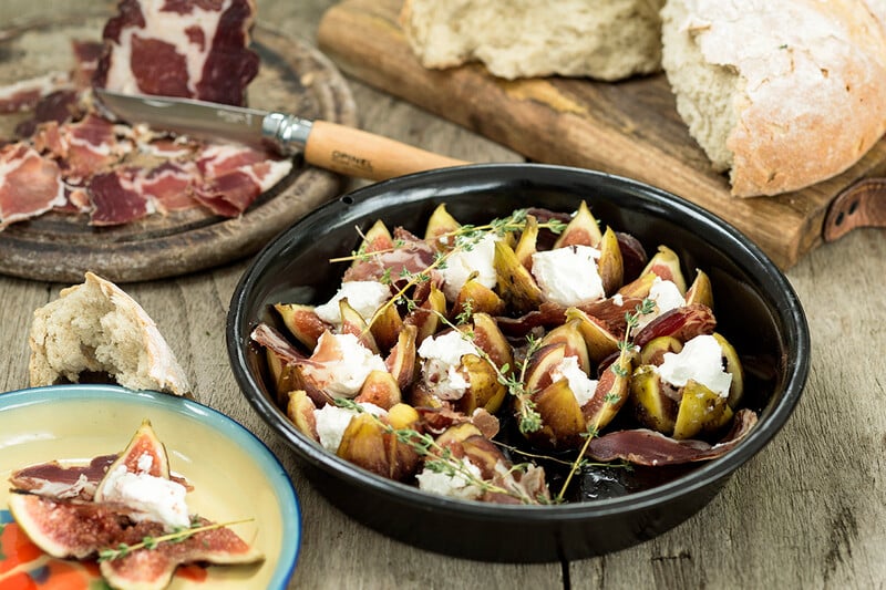 Tapas szezon a Big Green Eggben – Hat egyszerű recept a mediterrán hangulathoz
