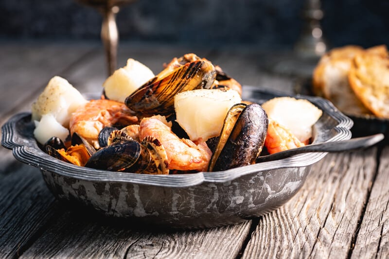 Tapas szezon a Big Green Eggben – Hat egyszerű recept a mediterrán hangulathoz