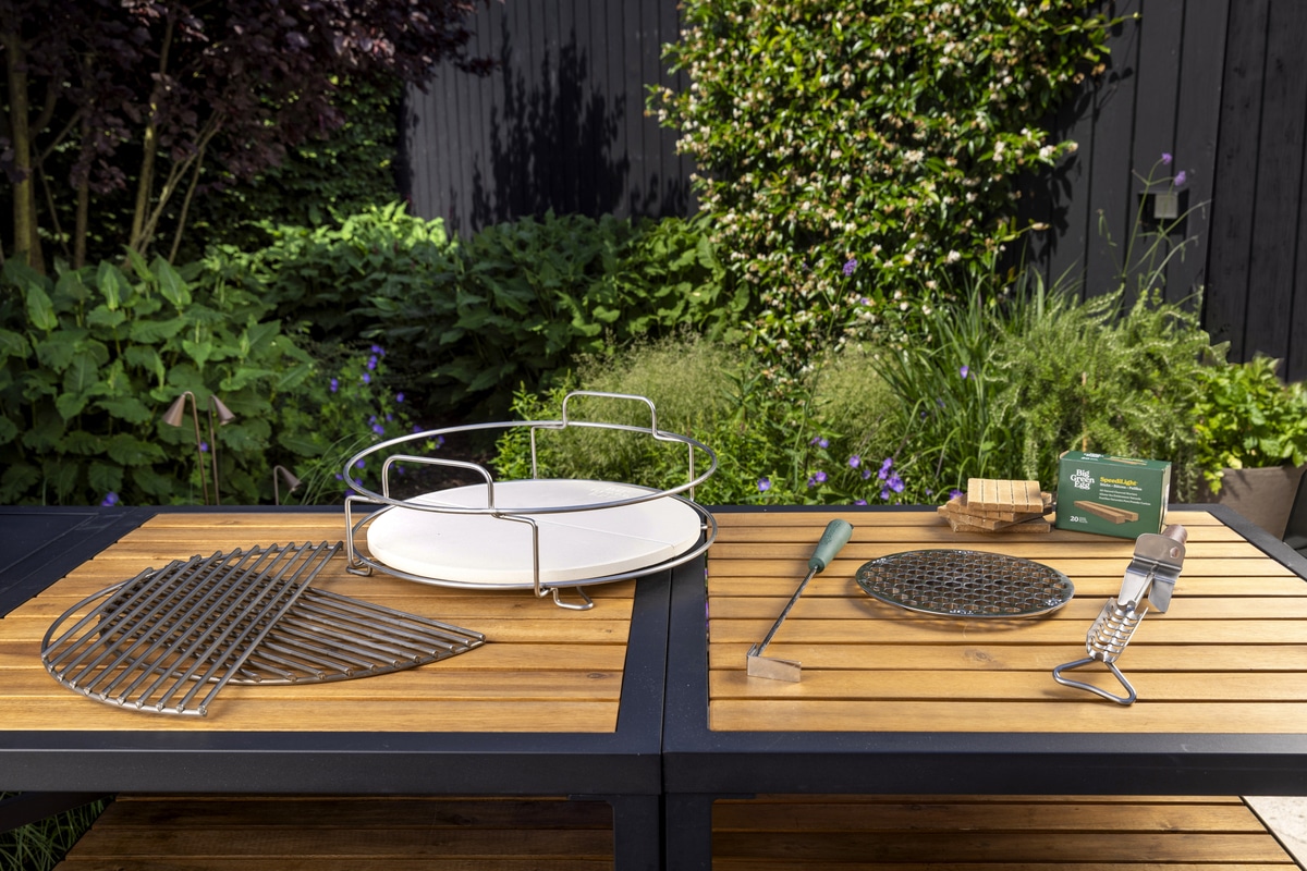 Big Green Egg – The ONYX – Large – Essential Collection