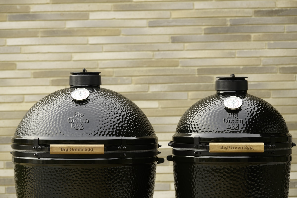 Big Green Egg - The Onyx